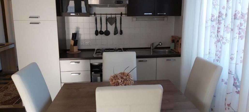 Apartment Iva ニヴィーチェ エクステリア 写真